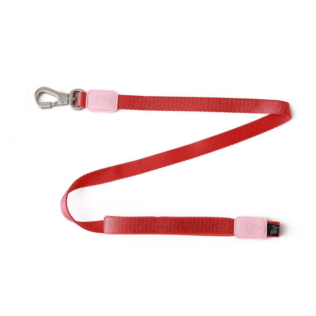 zooghy-dog-leash-red-glows-1.webp